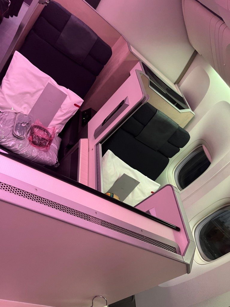 Neil Scrivener reviews the Sky Suite on JAL's Boeing 777-300ER, also installed on the 787-8 and 787-9. Japan Airlines Business Class. 