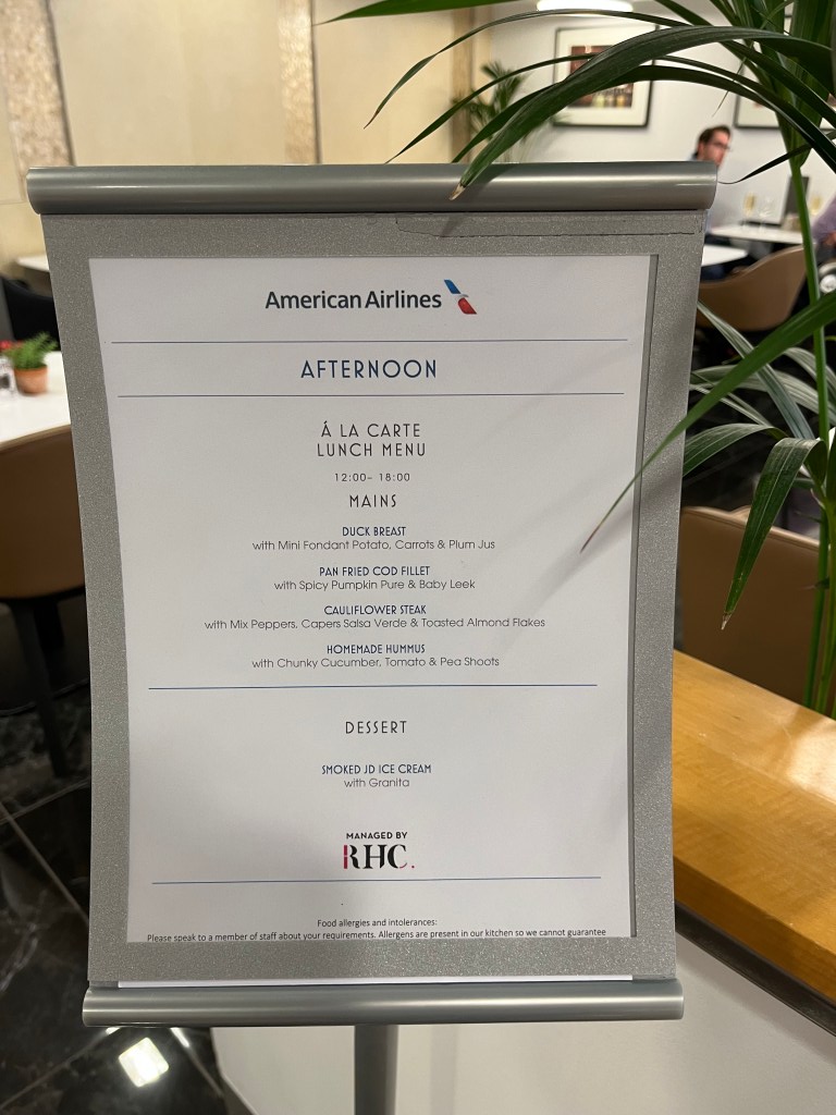 Neil Scrivener reviews the American Airlines Flagship and International First Lounges in Heathrow's Terminal 3.