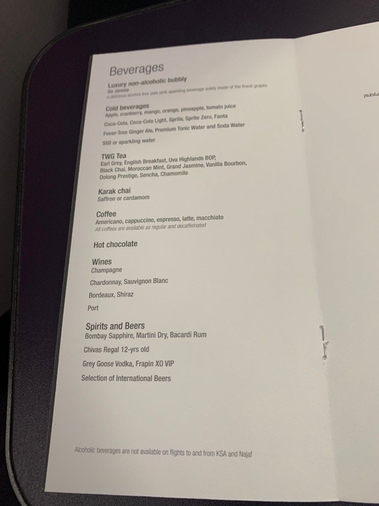 Neil Scrivener reviews Qatar Airways First Class on QR1018 from Doha (DOH) to Dubai (DXB) on the Boeing 787-9. 