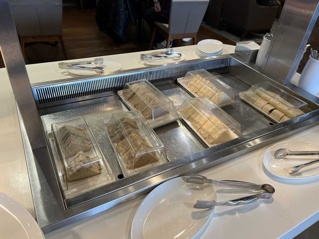 Neil Scrivener reviews the British Airways Lounge at Glasgow International Airport (GLA). Access for OneWorld Members and those flying Business Class.