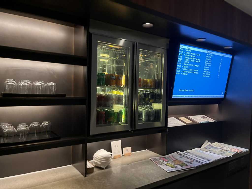 Neil Scrivener reviews Cathay Pacific's The Pier (Business), in Hong Kong's International Airport (HKG), by Gate 65.