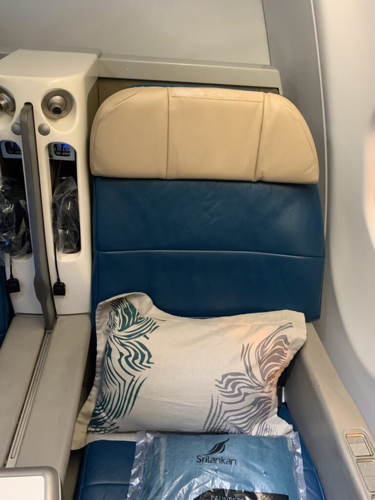 Neil Scrivener reviews Srilankan Airlines Business Class offering on their Airbus A330-200. 