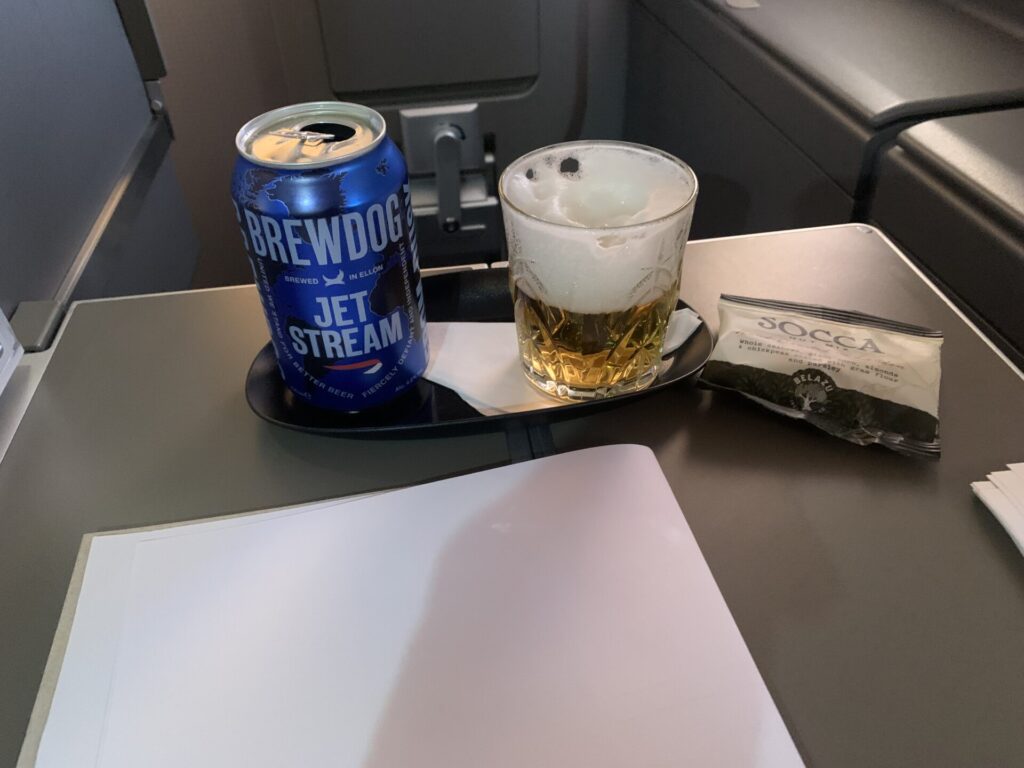 Neil Scrivener reviews BA269 in British Airways' Club World from London Heathrow (LHR) to Los Angeles (LAX). 