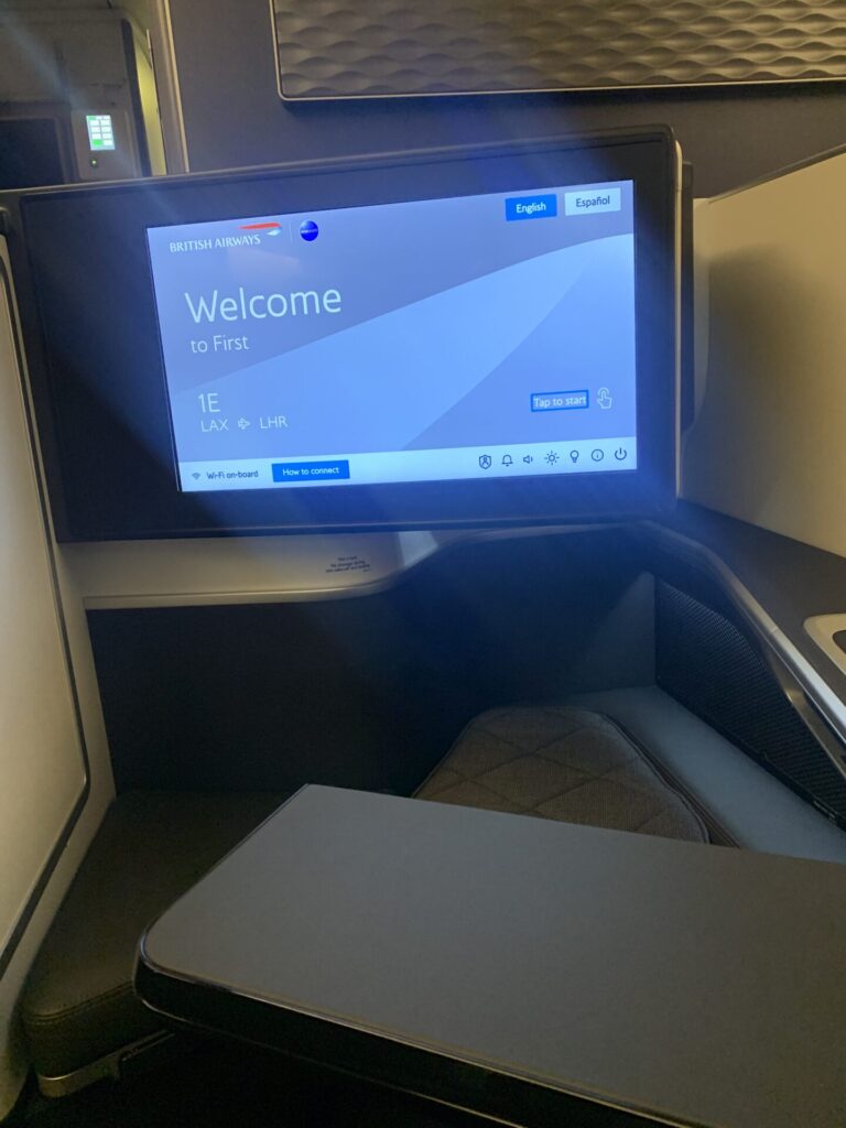 Neil Scrivener reviews British Airways First / First Class Cabin on their Boeing 777-300ER from LAX to LHR