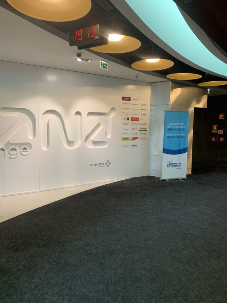 Flying Business reviews the ANA Lounge at Lisbon's Humberto Delgado Airport in Portugal. 