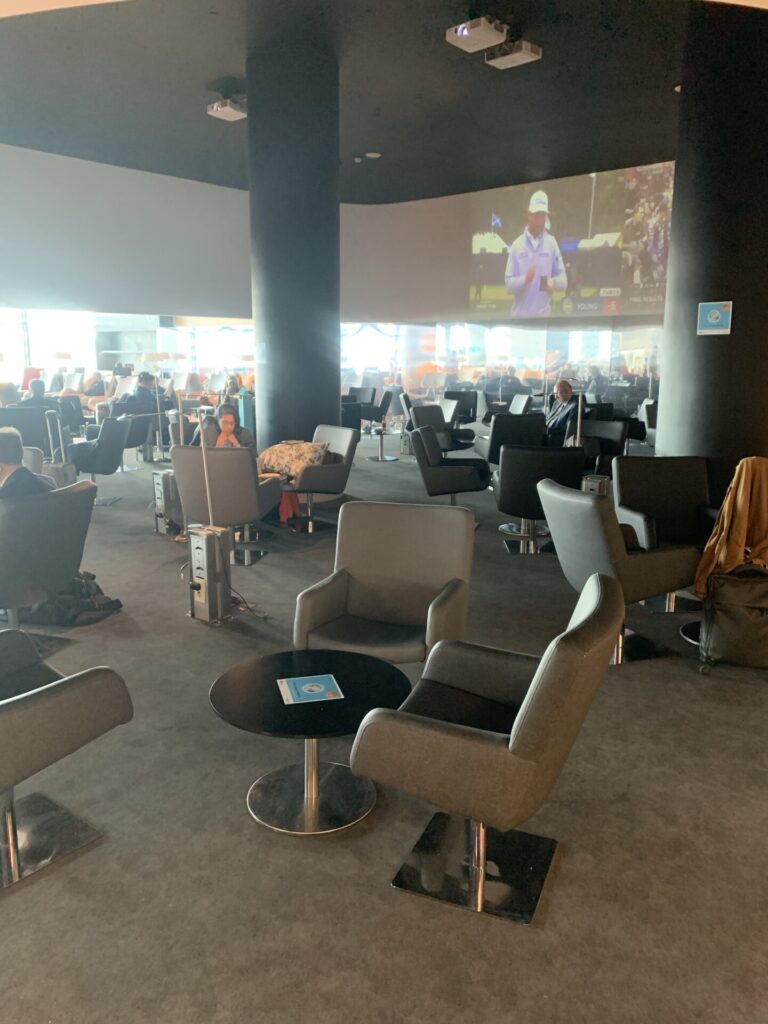 Flying Business reviews the ANA Lounge at Lisbon's Humberto Delgado Airport in Portugal. 