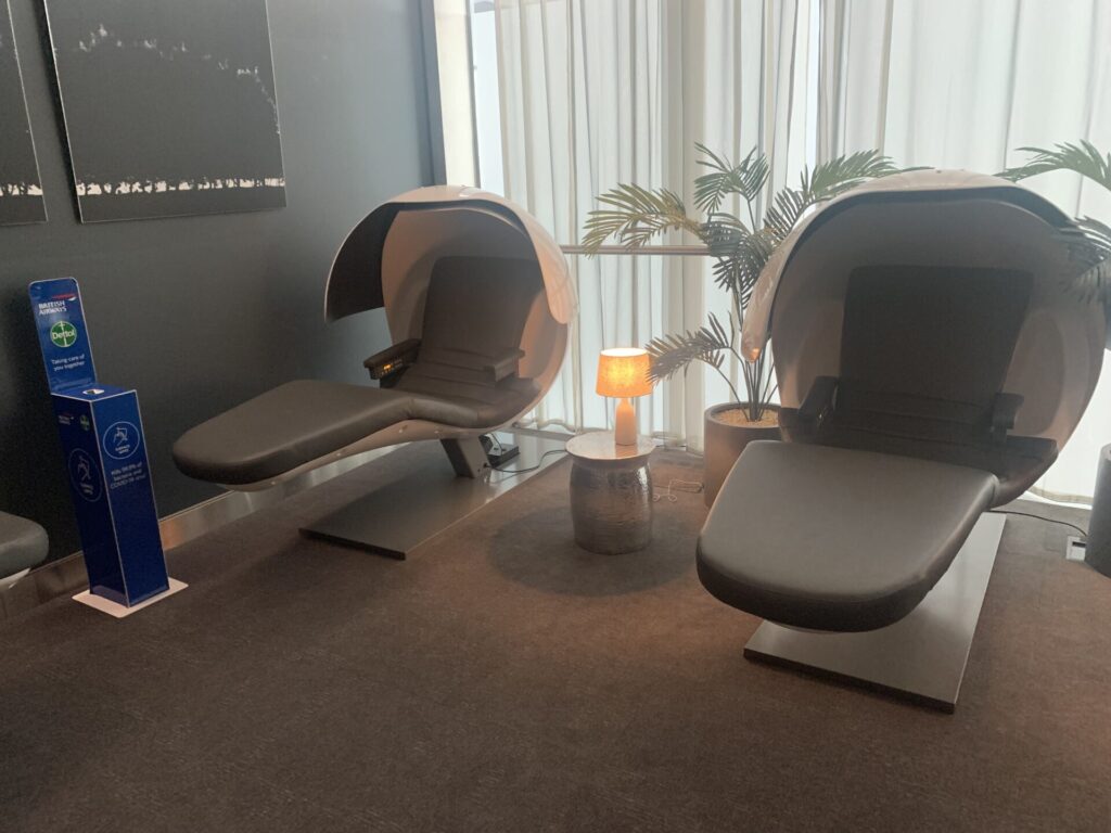 Flying Business reviews British Airways' Concorde Room, for First Class passengers at London's Heathrow Airport at Terminal 5.