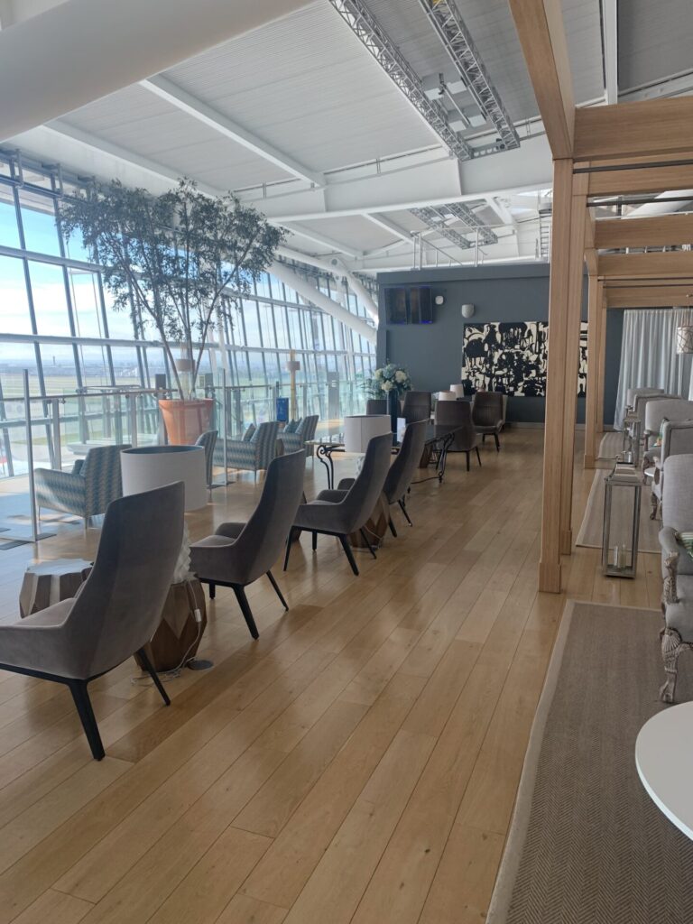 Flying Business reviews British Airways' Concorde Room, for First Class passengers at London's Heathrow Airport at Terminal 5.