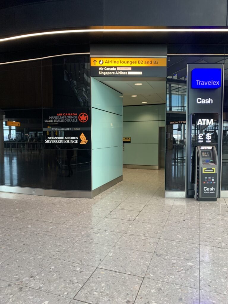 Flying Business reviews the Air Canada Maple Lounge at Heathrow's Terminal 2, for Business Class and Star Alliance Gold travelers