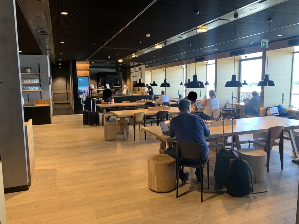 Flying Business reviews SwissAir's Alpine Lounge for Business Class travelers at Zurich Airport in Switzerland.