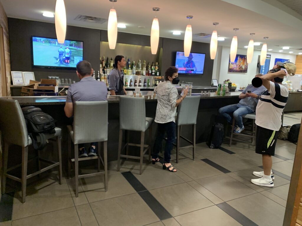 Flying Business reviews The Club at Las Vegas Harry Reid Airport - access for Priority Pass holders and numerous airlines if flying Business Class. 