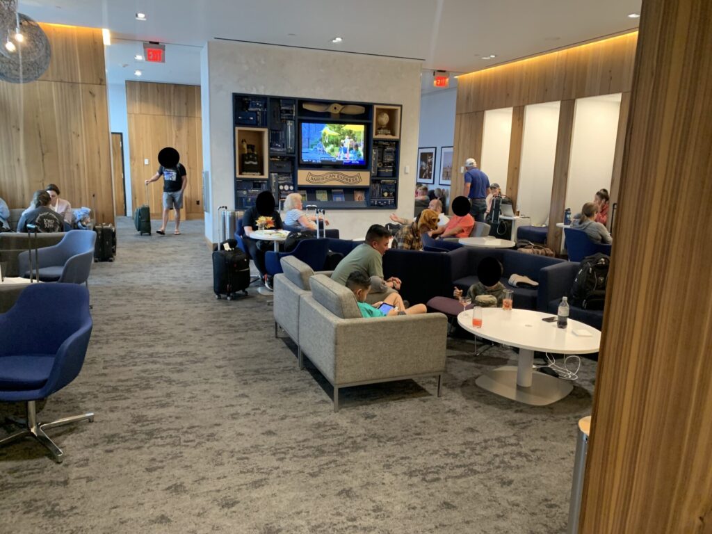 Flying Business reviews the American Express Centurion Lounge at Las Vegas Harry Reid Airport (LAS).