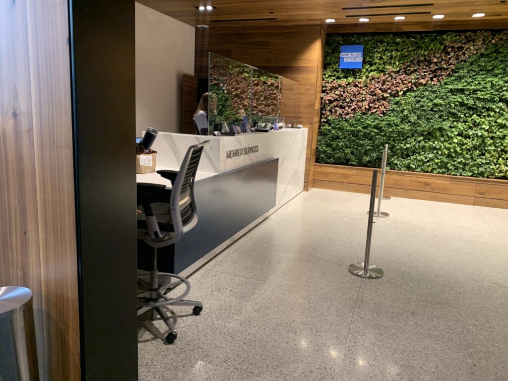 Flying Business reviews the American Express Centurion Lounge at Las Vegas Harry Reid Airport (LAS).