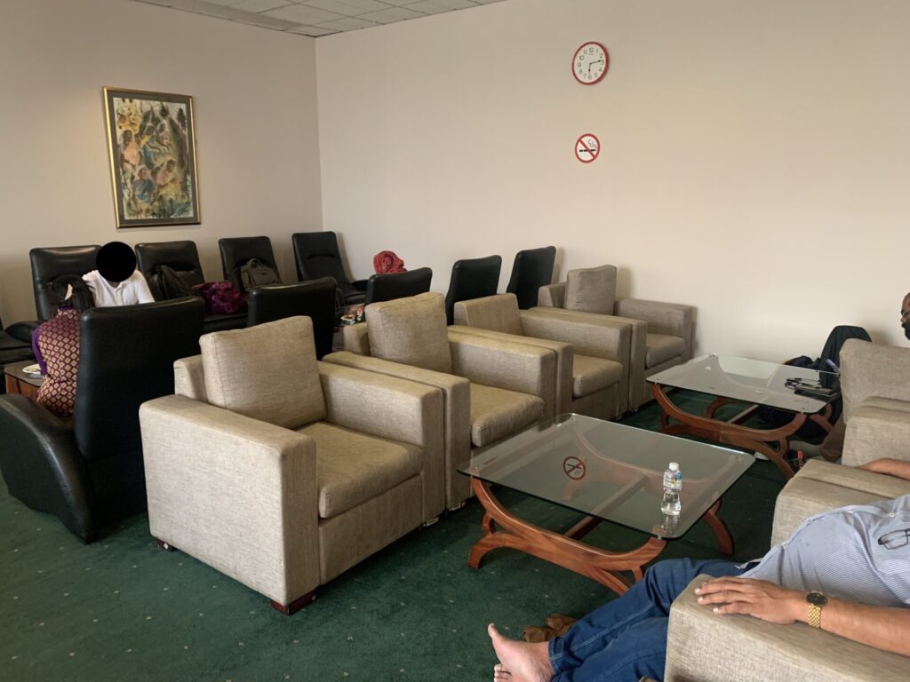 Flying Business reviews the Lotus Lounge at Bandaranaike International Airport, Sri Lanka. -available for Priority Pass members. 