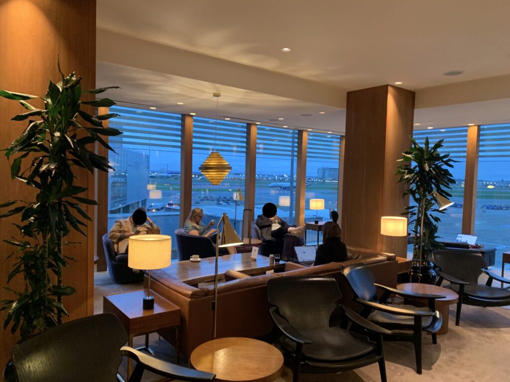 Flying Business reviews the Cathay Pacific First and Business Class Lounges at Heathrow's Terminal 3. 