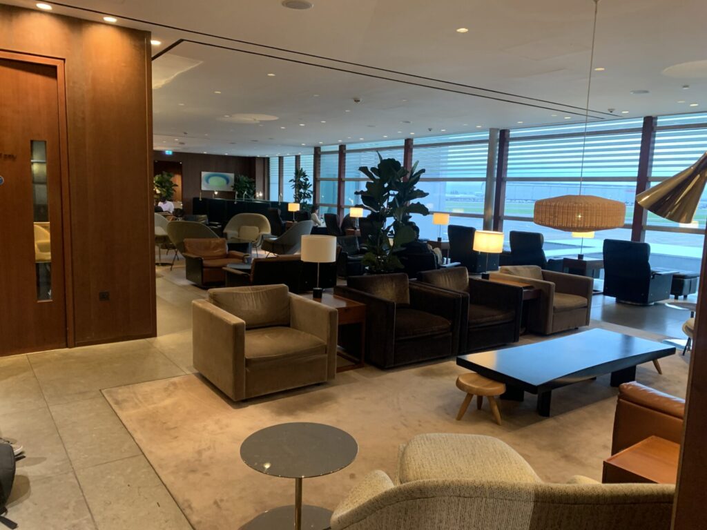 Flying Business reviews the Cathay Pacific First and Business Class Lounges at Heathrow's Terminal 3. 