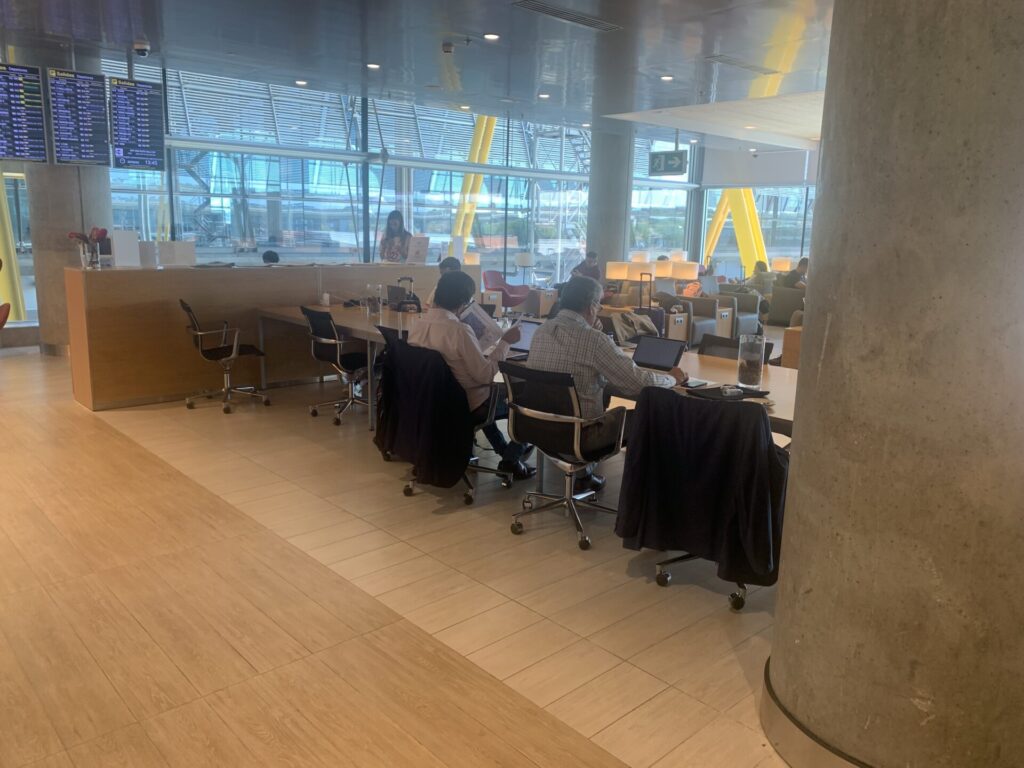 Flying Business reviews Aena Plaza Mayor Lounge at Madrid's International Airport, accessed via a Priority Pass. 