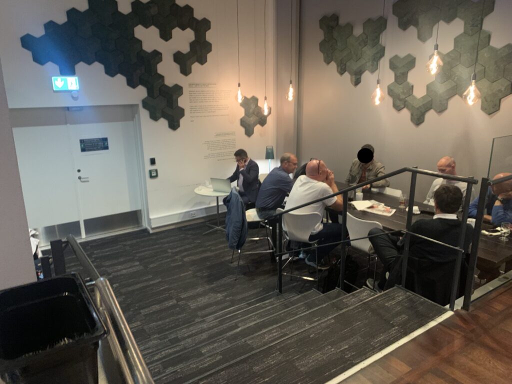 Flying Business reviews the Carlsberg Aviator Lounge in Copenhagen's Kastrup Airport in Denmark, accessed via a Priority Pass. 