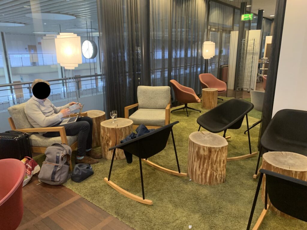 Flying Business reviews the Aspire Lounge in Copenhagen's Kastrap International Airport, CPH - accessed via a Priority Pass