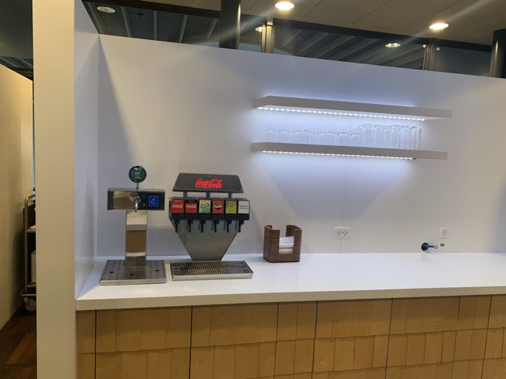 Flying Business reviews the Aspire Lounge in Copenhagen's Kastrap International Airport, CPH - accessed via a Priority Pass