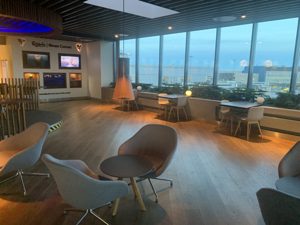 Flying Business reviews the Eventyr Lounge in Copenhagen Airport's Terminal 2, Non-Schengen Area.