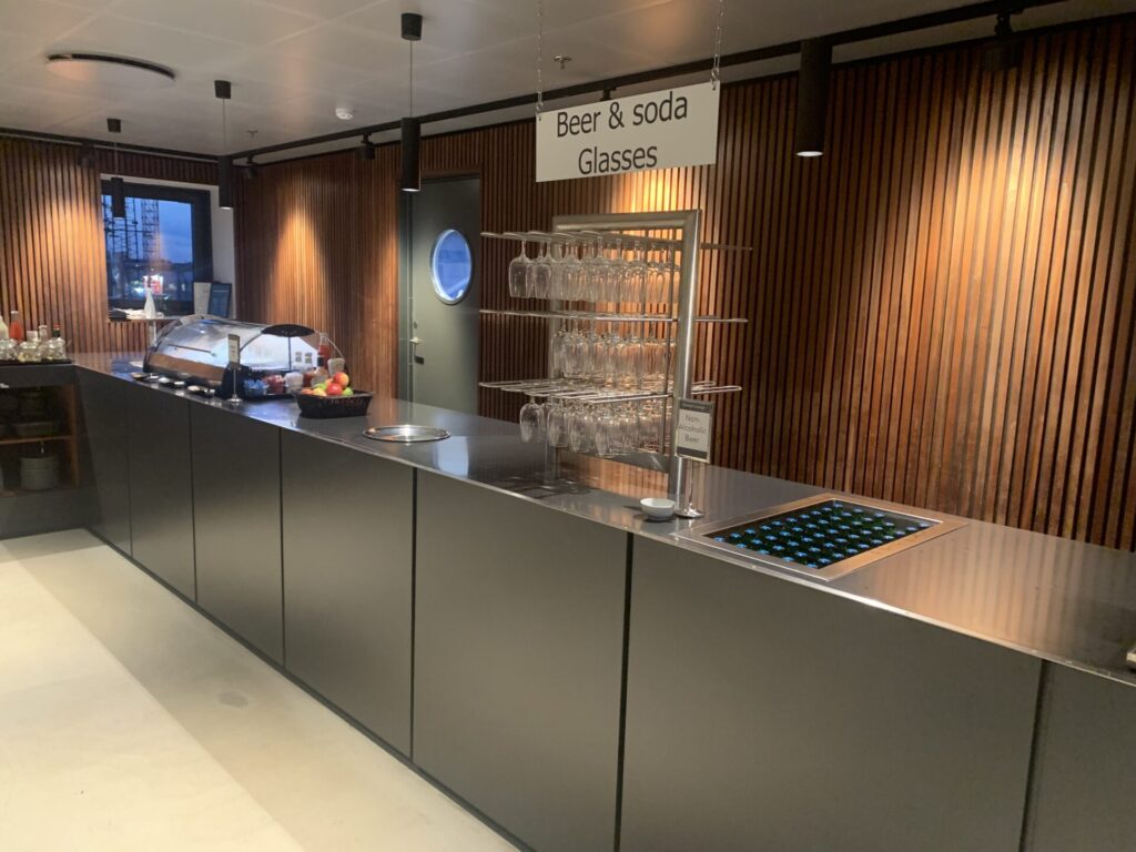 Flying Business reviews the Eventyr Lounge in Copenhagen Airport's Terminal 2, Non-Schengen Area.