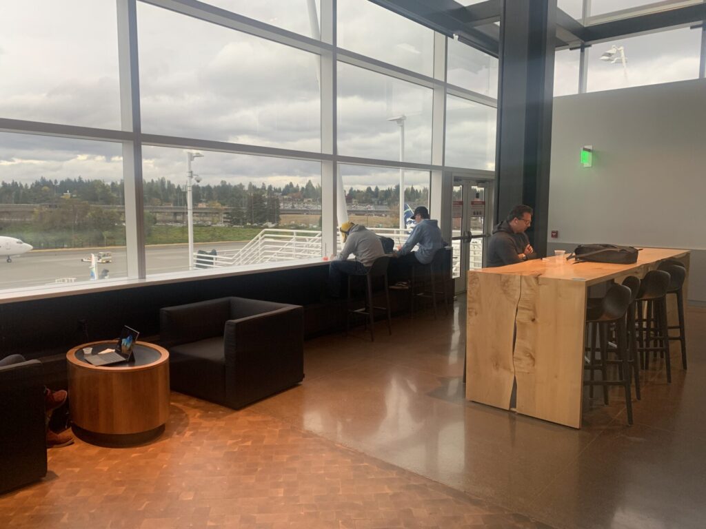 Flying Business reviews the Alaska Airlines Lounge in Seattle's Tacoma Airport in the North Satellite - N-Gates.  