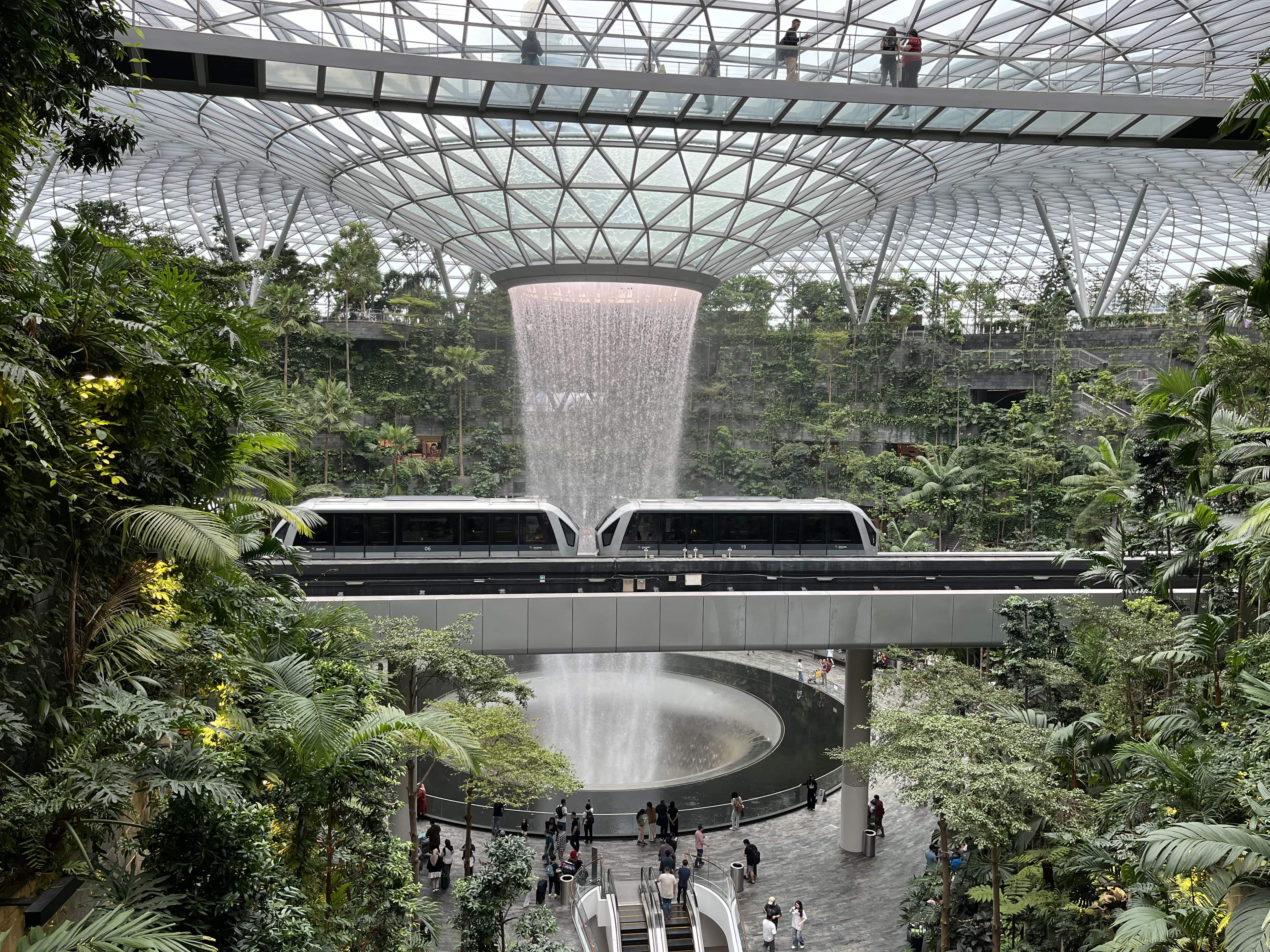 Neil Scrivener recommends 8 must-do things to do in Singapore's Changi Airport, whether on a layover, or just visiting! 