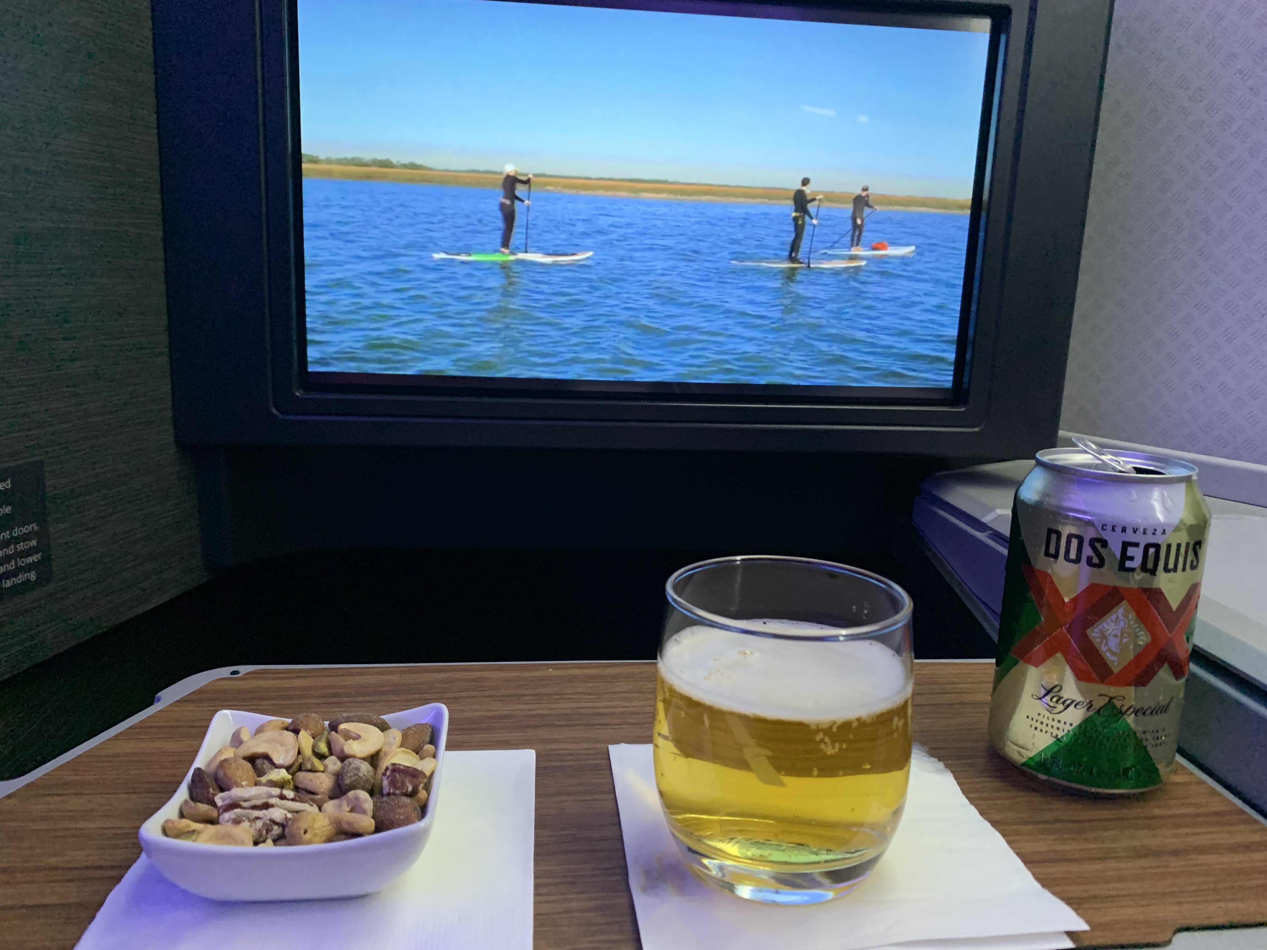 Neil Scrivener reviews American Airlines Flagship Business from Charlotte (NC) to London Heathrow on AA732 (CLT to LHR), on the Boeing 777-200. 