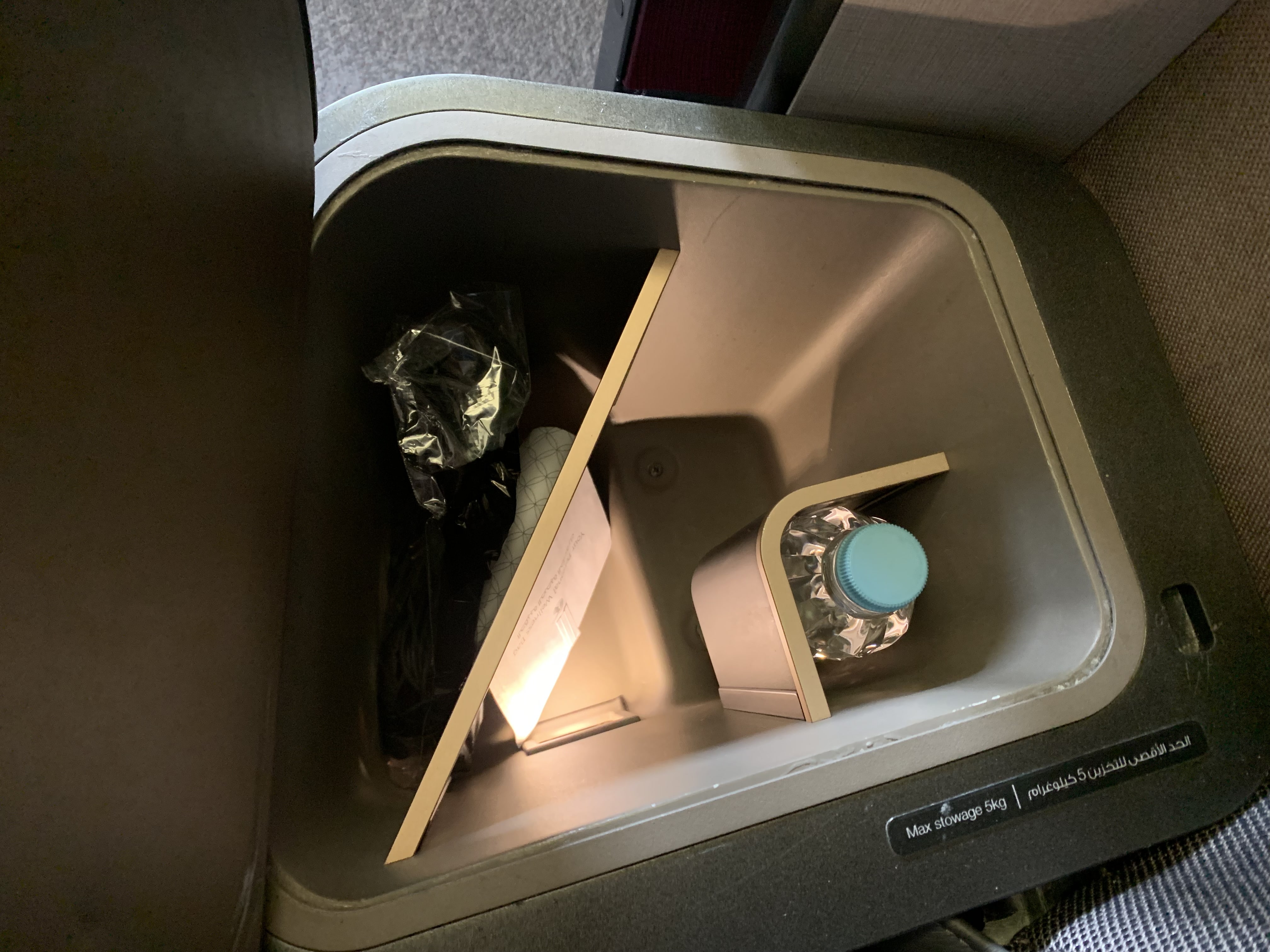 Neil Scrivener reviews the Qatar Airways Double QSuite, on the Boeing 777-300ER.