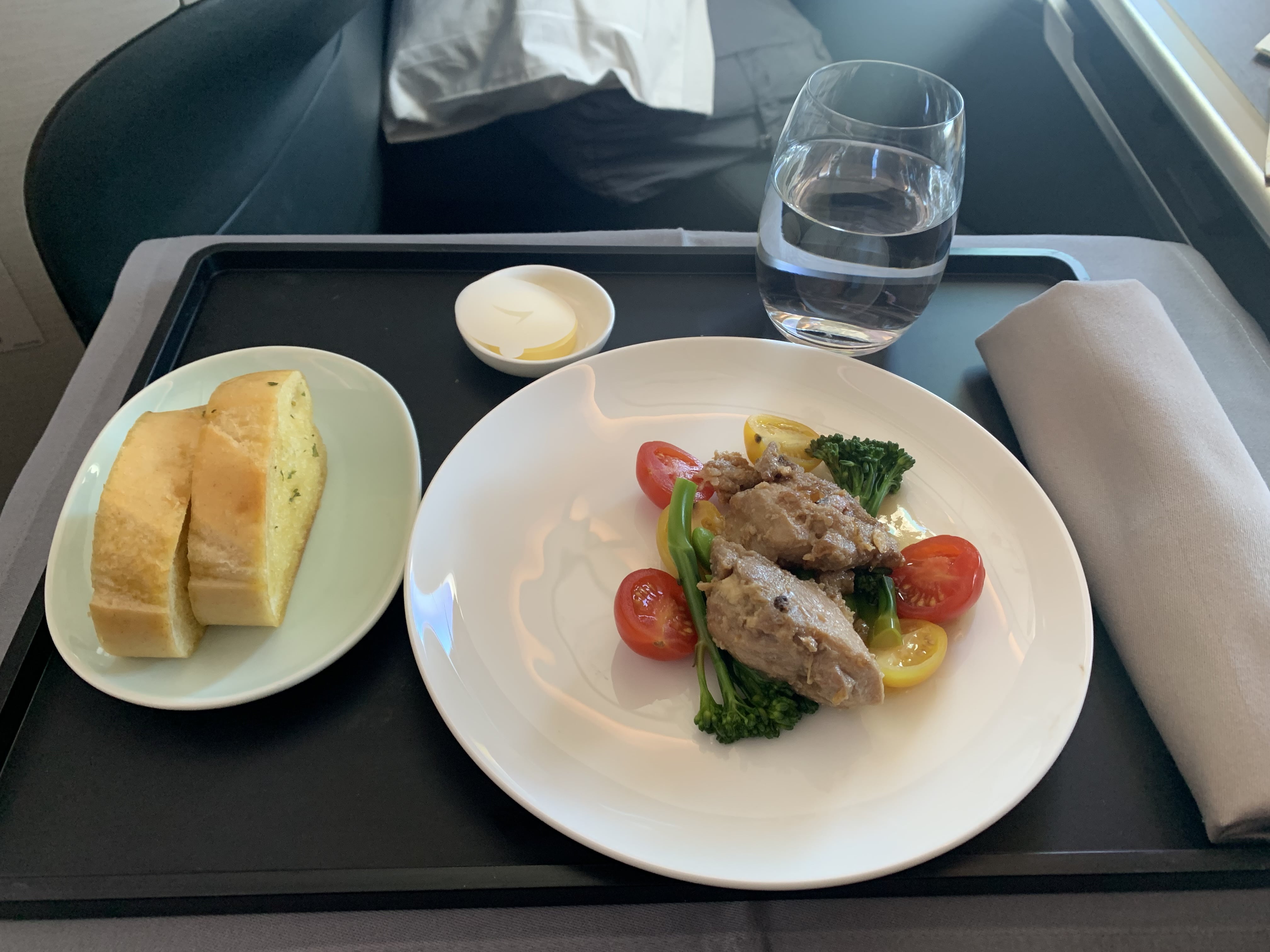 Neil Scrivener reviews Cathay Pacific's Business Class on board CX253 from Hong Kong to Heathrow on the A350-900.