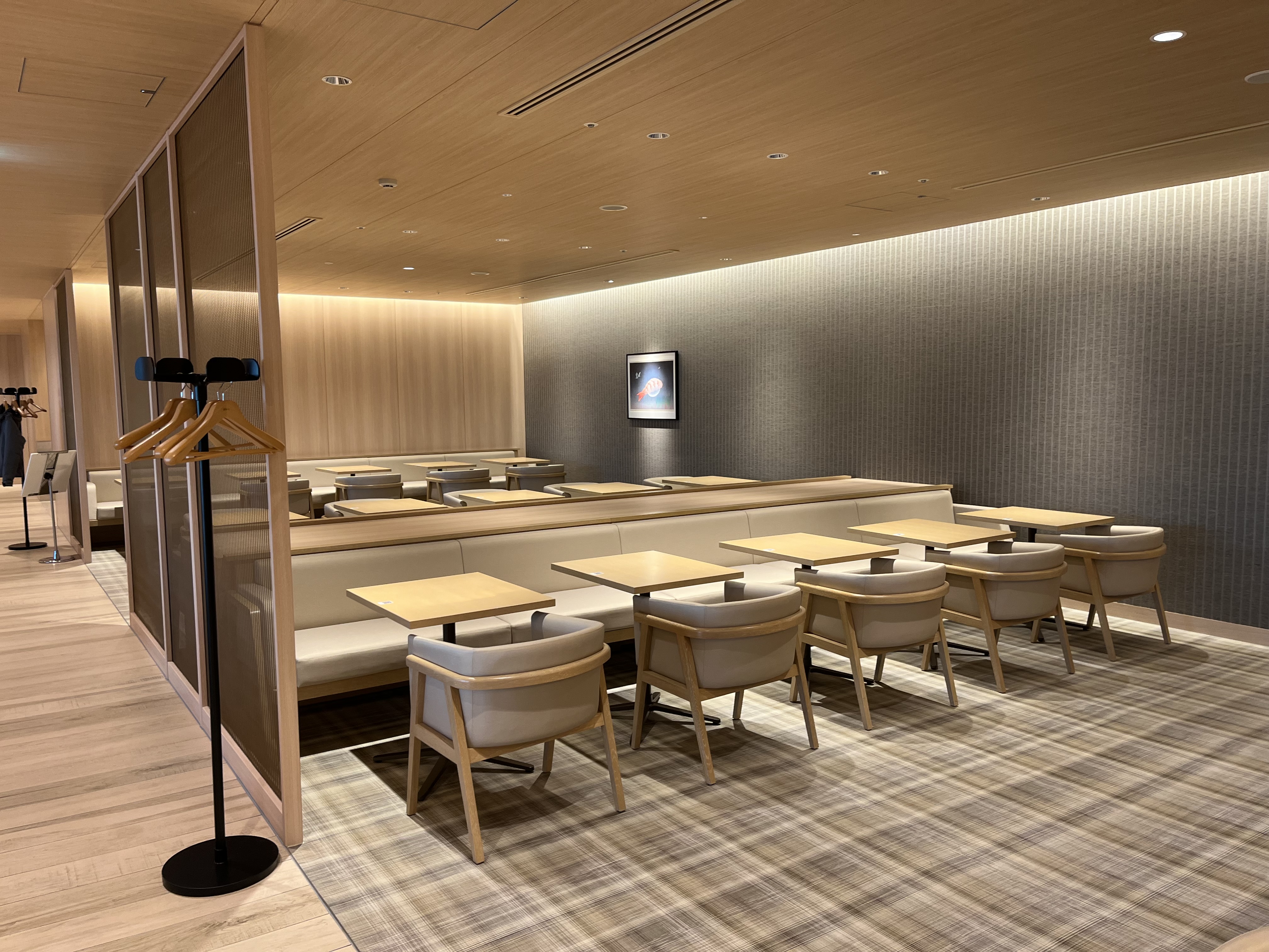 Neil Scrivener reviews the JAL First Lounge in Terminal 3 of Haneda's Tokyo Airport. 