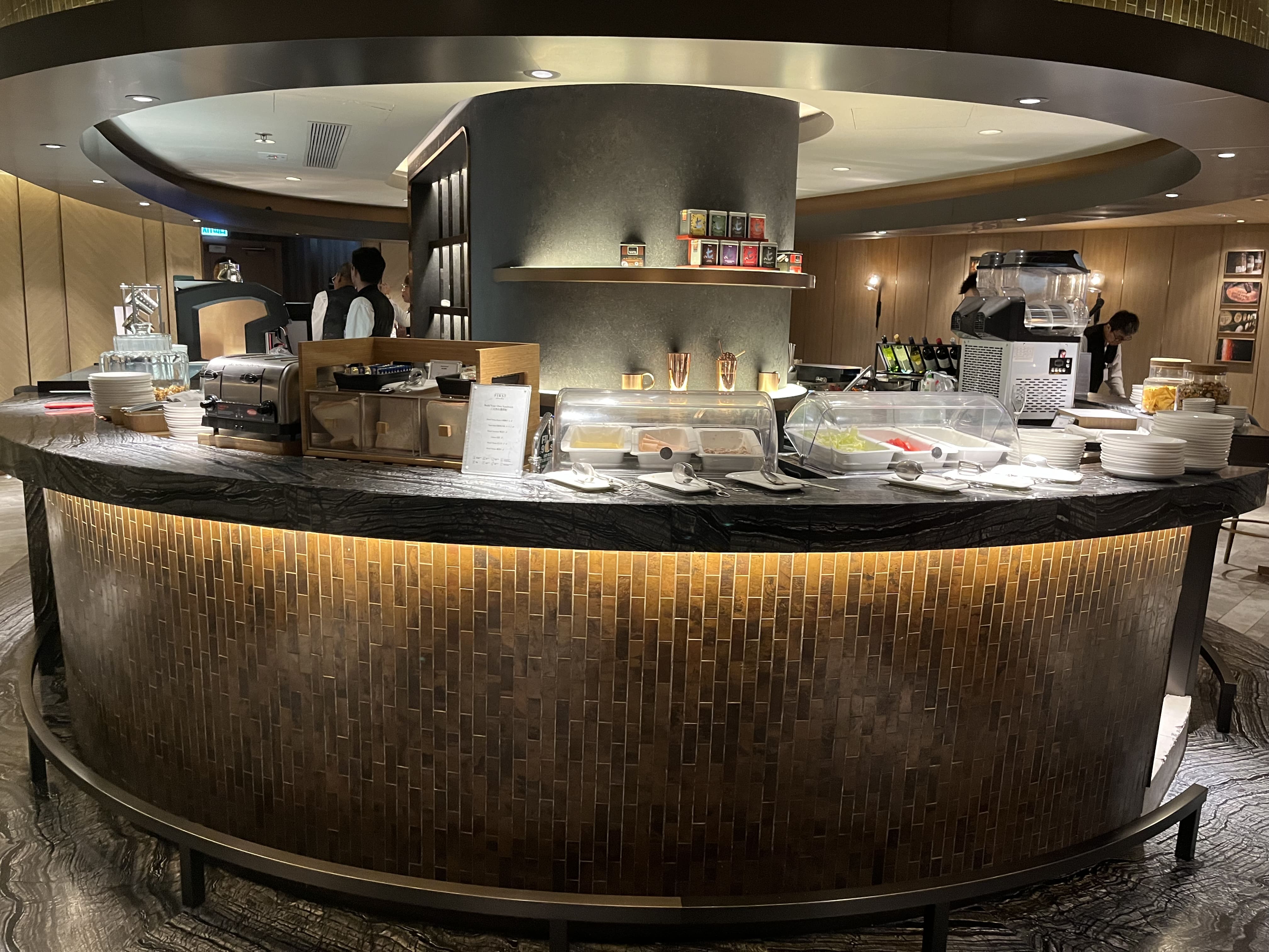 Neil Scrivener reviews the Plaza Premium Lounge First, in Hong Kong's International Airport. 