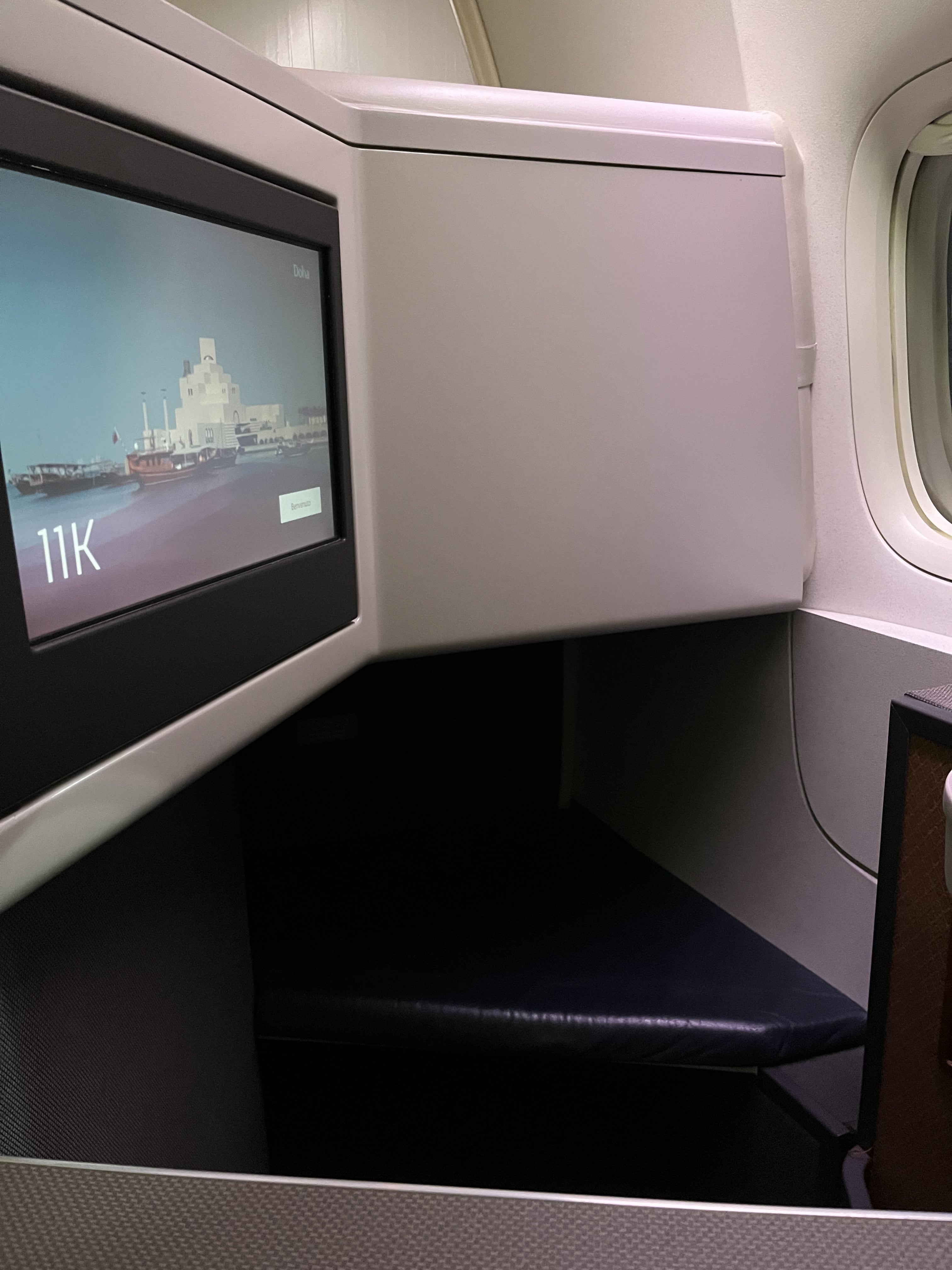 Neil Scrivener reviews Qatar Airways Hong Kong to Doha QR815 in Business Class on the Boeing 777. 