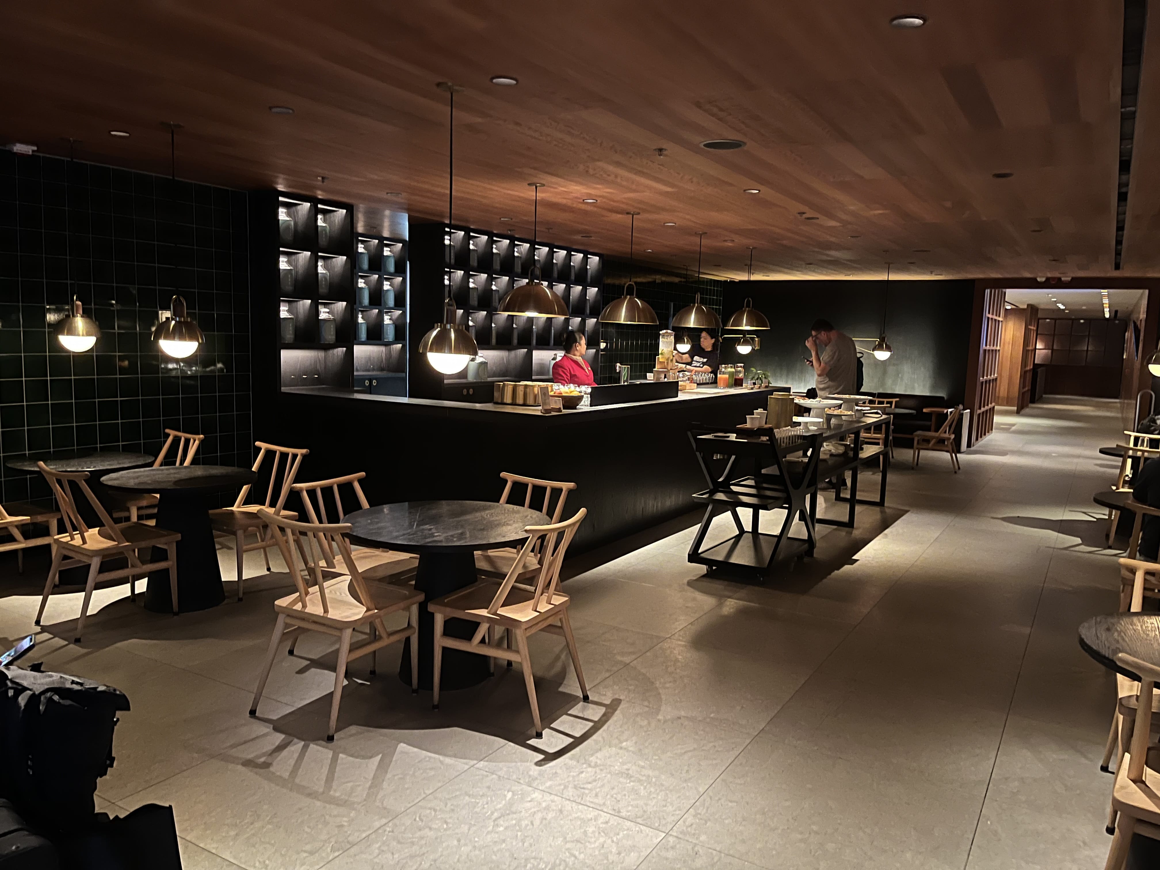 Neil Scrivener reviews Cathay Pacific's The Pier (Business), in Hong Kong's International Airport (HKG), by Gate 65.