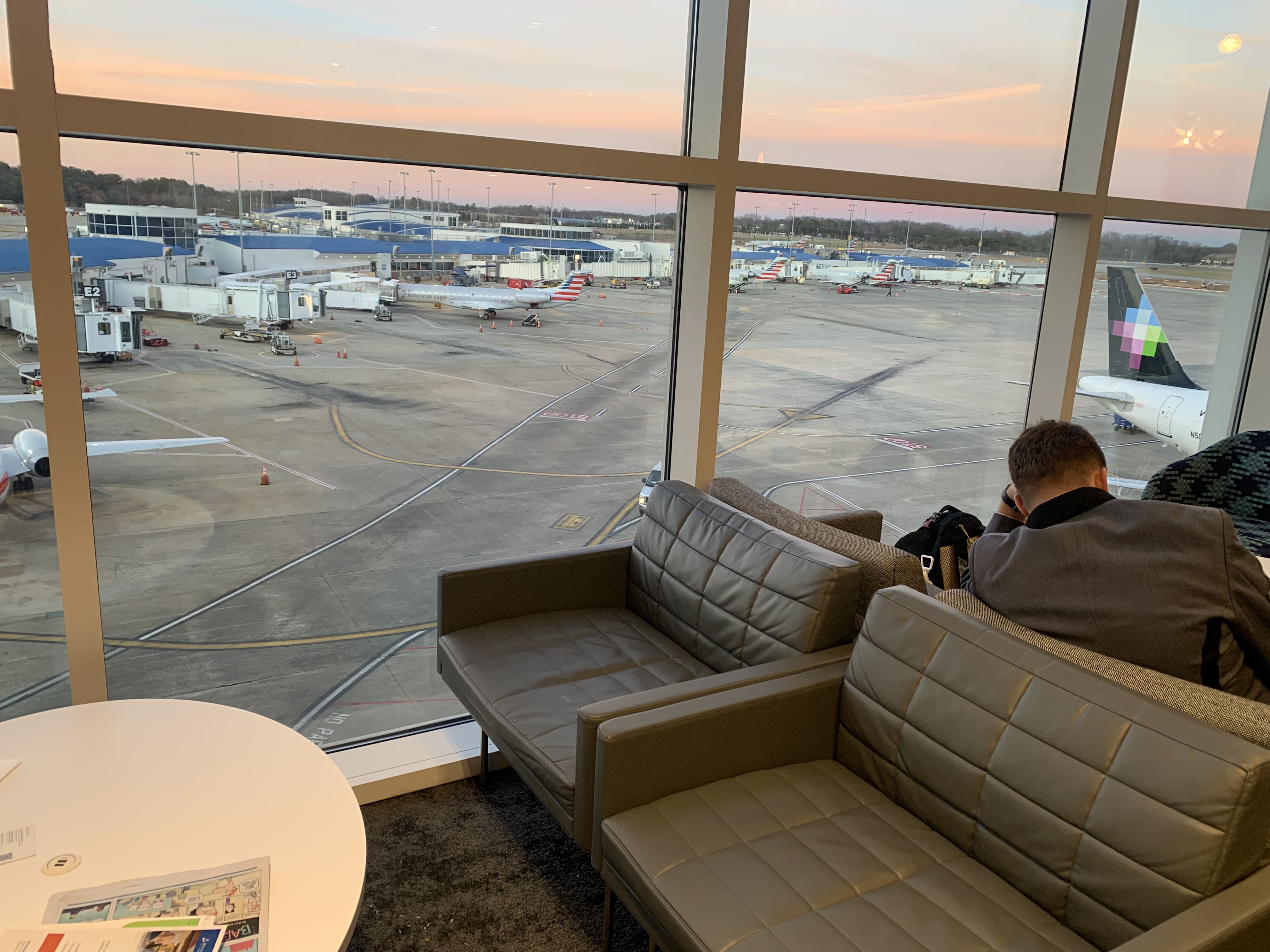 Flying Business reviews the American Express Centurion Lounge in Charlotte Douglas airport (CLT).