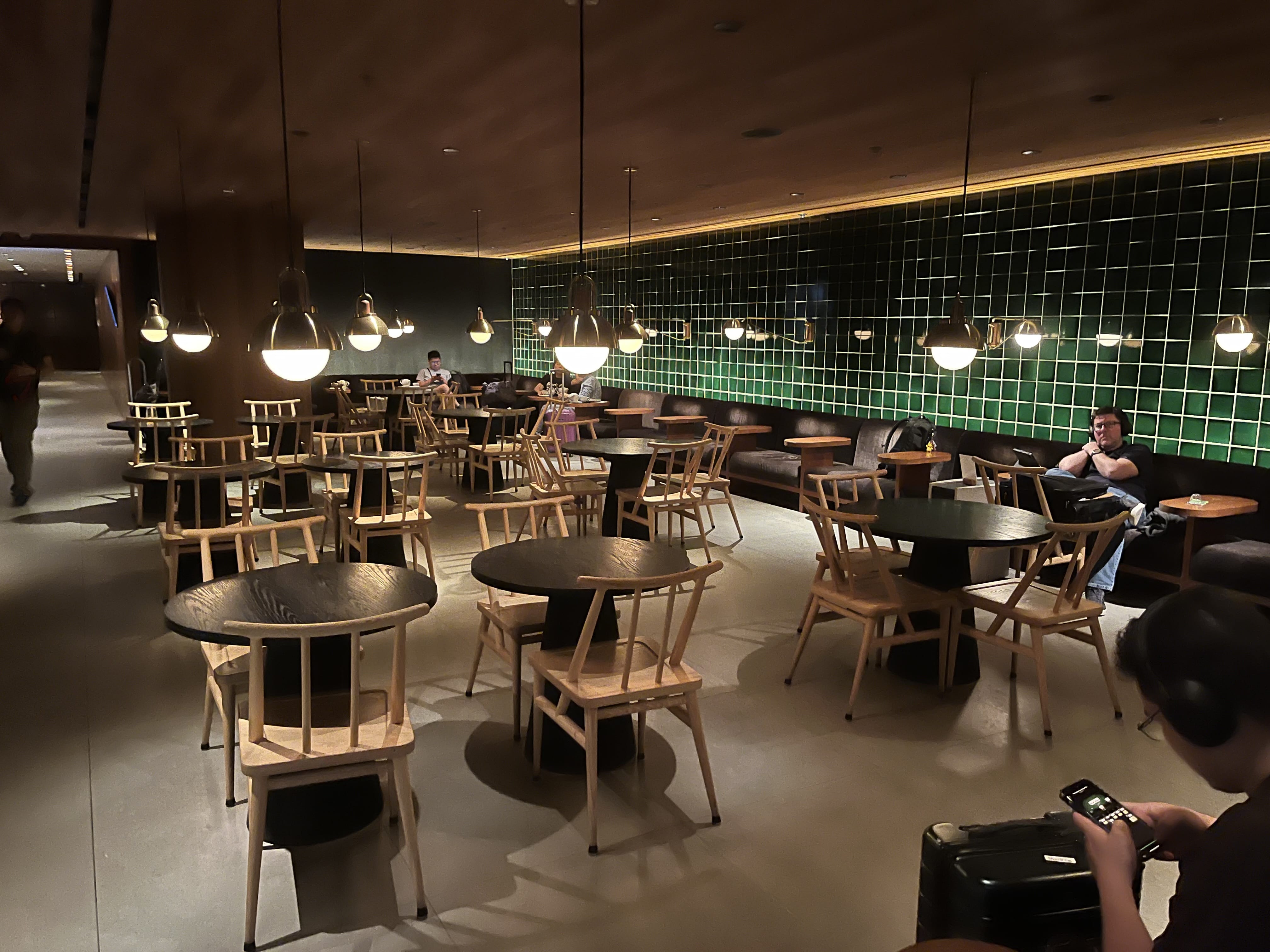 Neil Scrivener reviews Cathay Pacific's The Pier (Business), in Hong Kong's International Airport (HKG), by Gate 65.