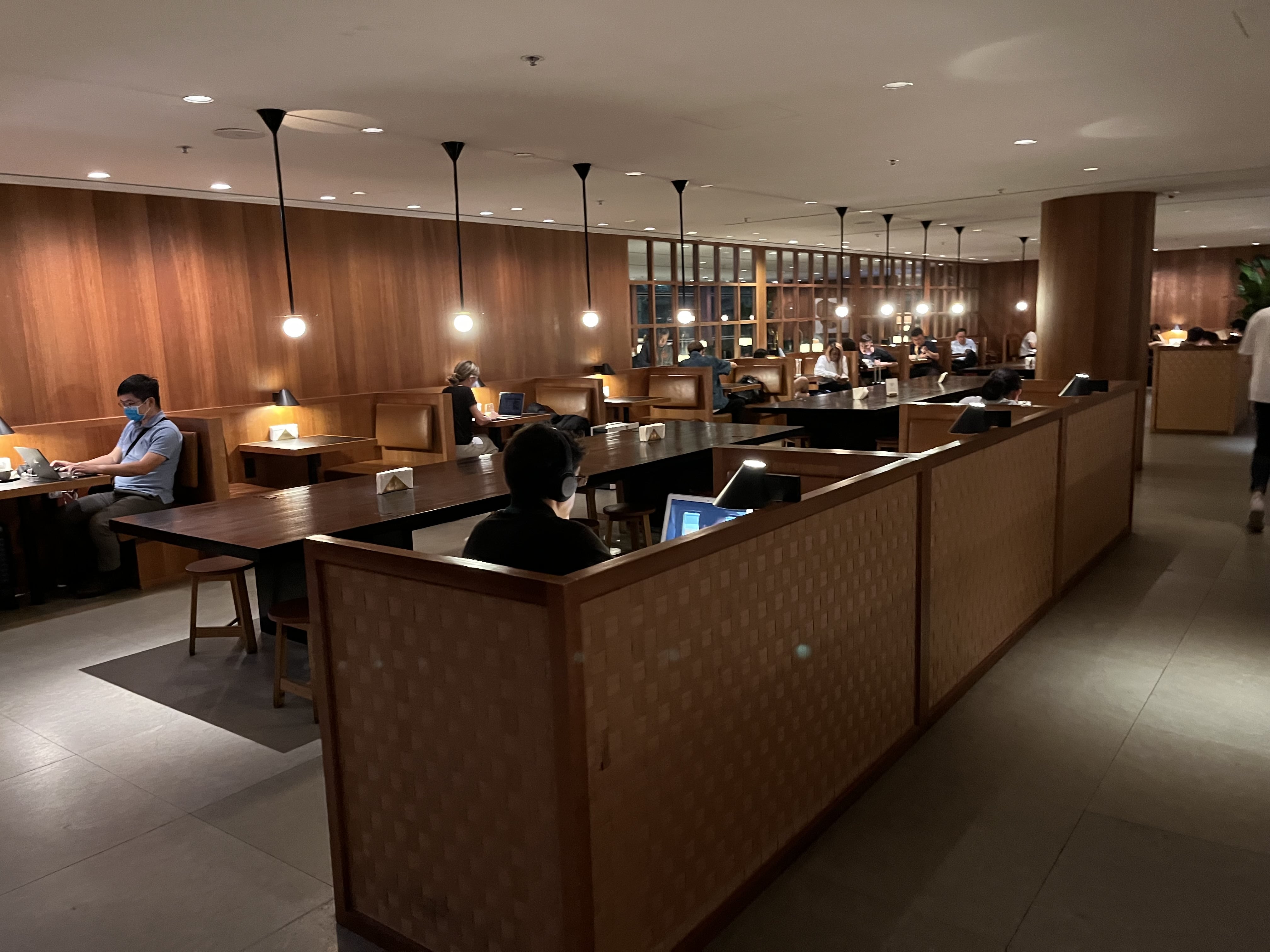 Neil Scrivener reviews Cathay Pacific's The Pier (Business), in Hong Kong's International Airport (HKG), by Gate 65.