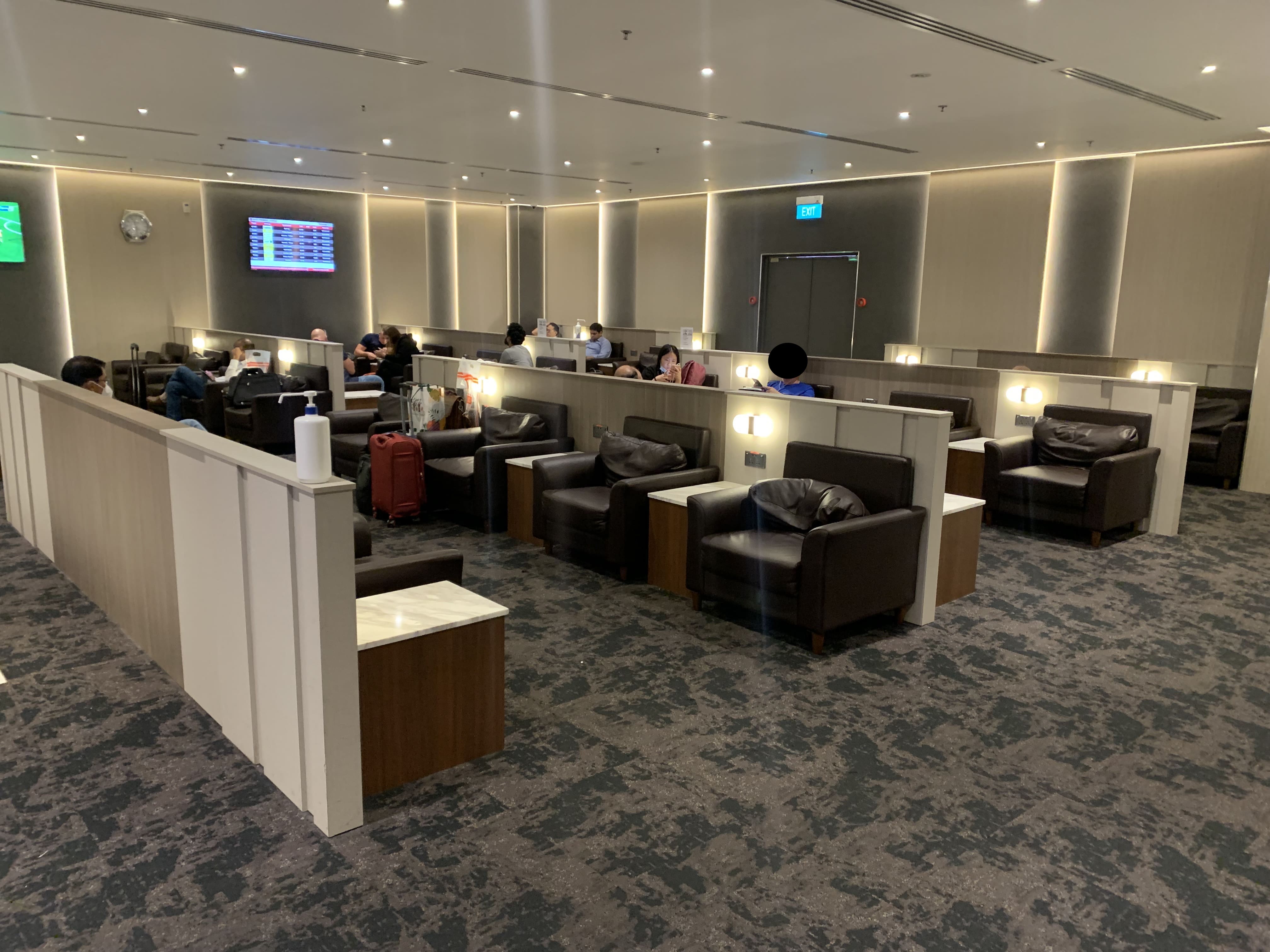 Neil Scrivener reviews the SATS Premier Lounge in Terminal 1 of Singapore's Changi Airport, accessed via Priority Pass.