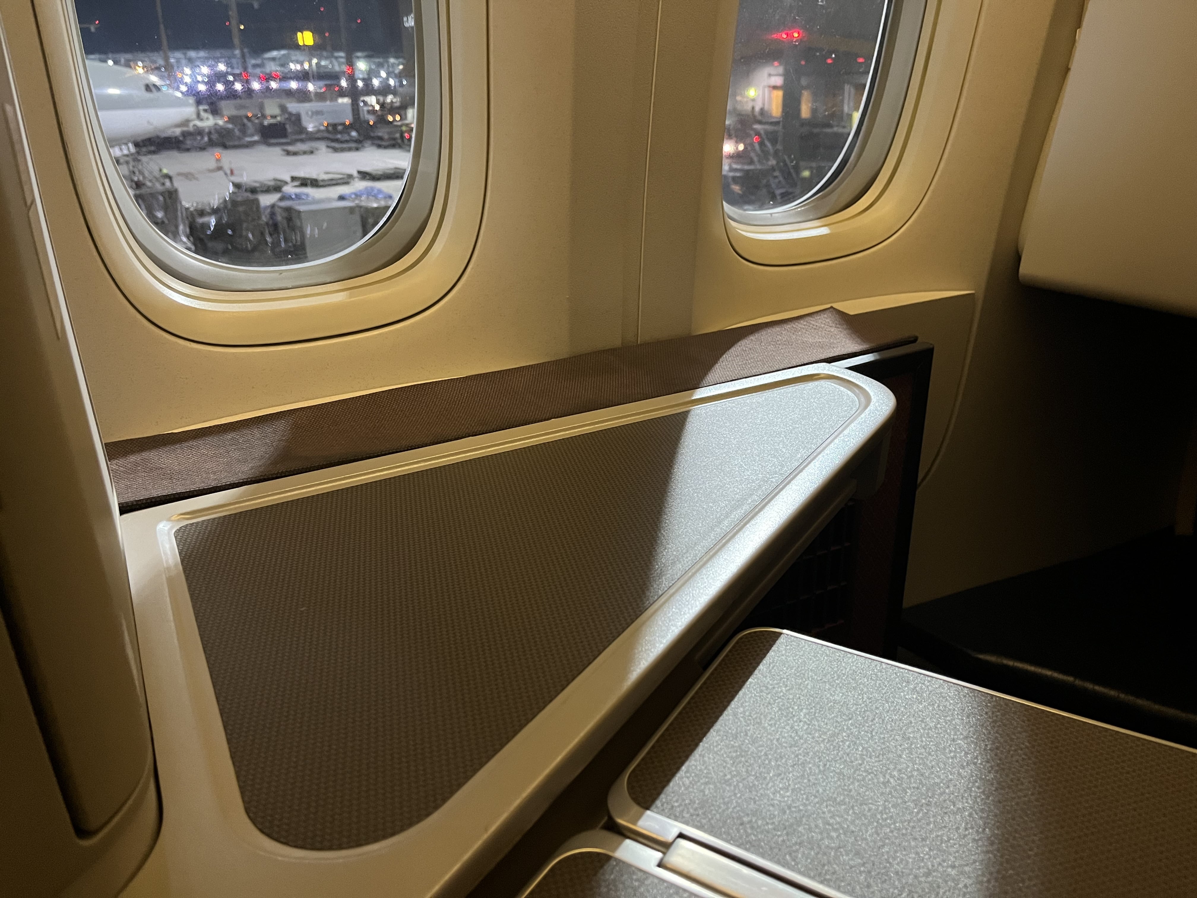 Neil Scrivener reviews Qatar Airways Hong Kong to Doha QR815 in Business Class on the Boeing 777. 