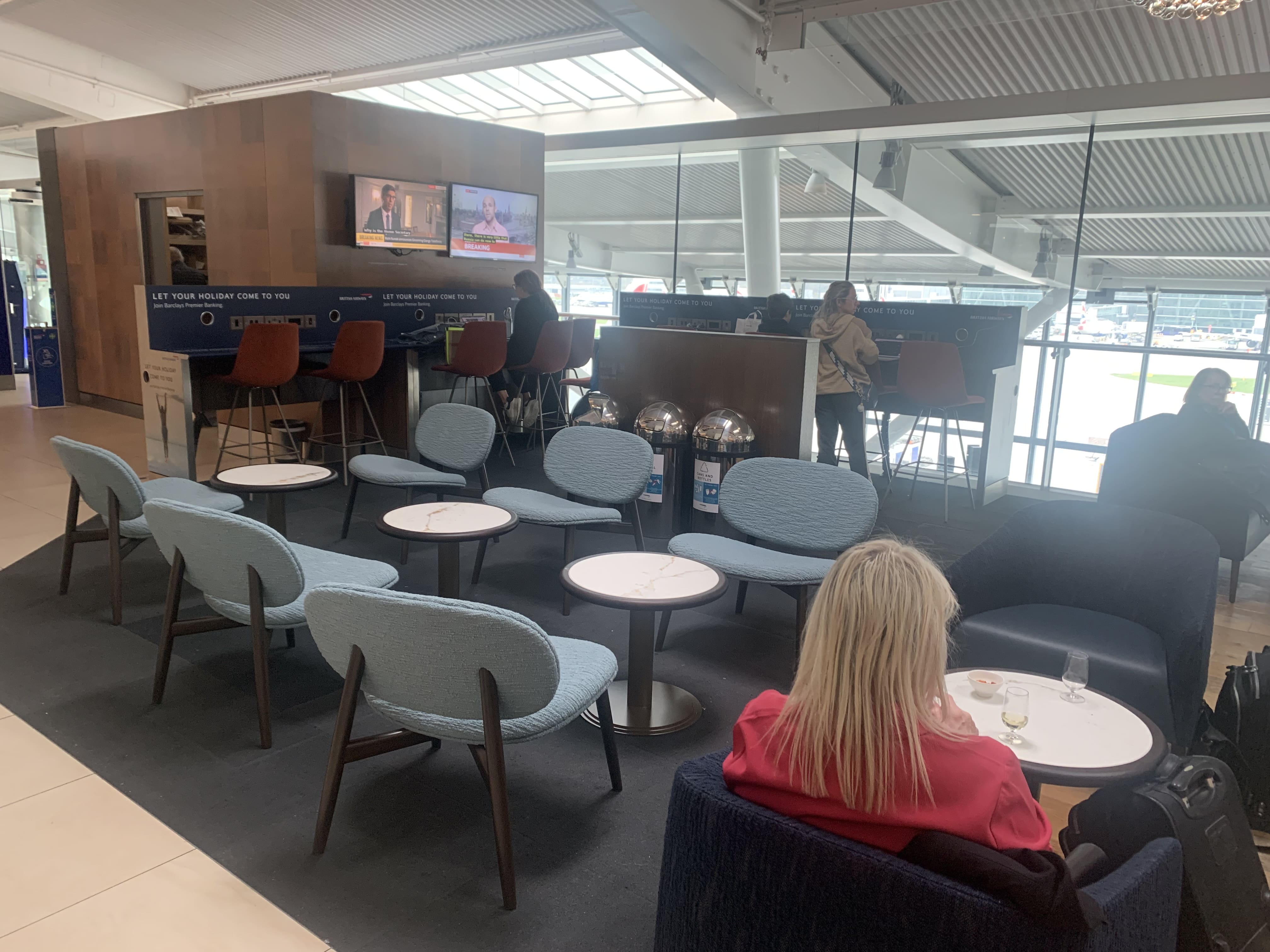 Neil Scrivener reviews the British Airways Lounge at Heathrow's (LHR) Terminal 5B/B-Gates.