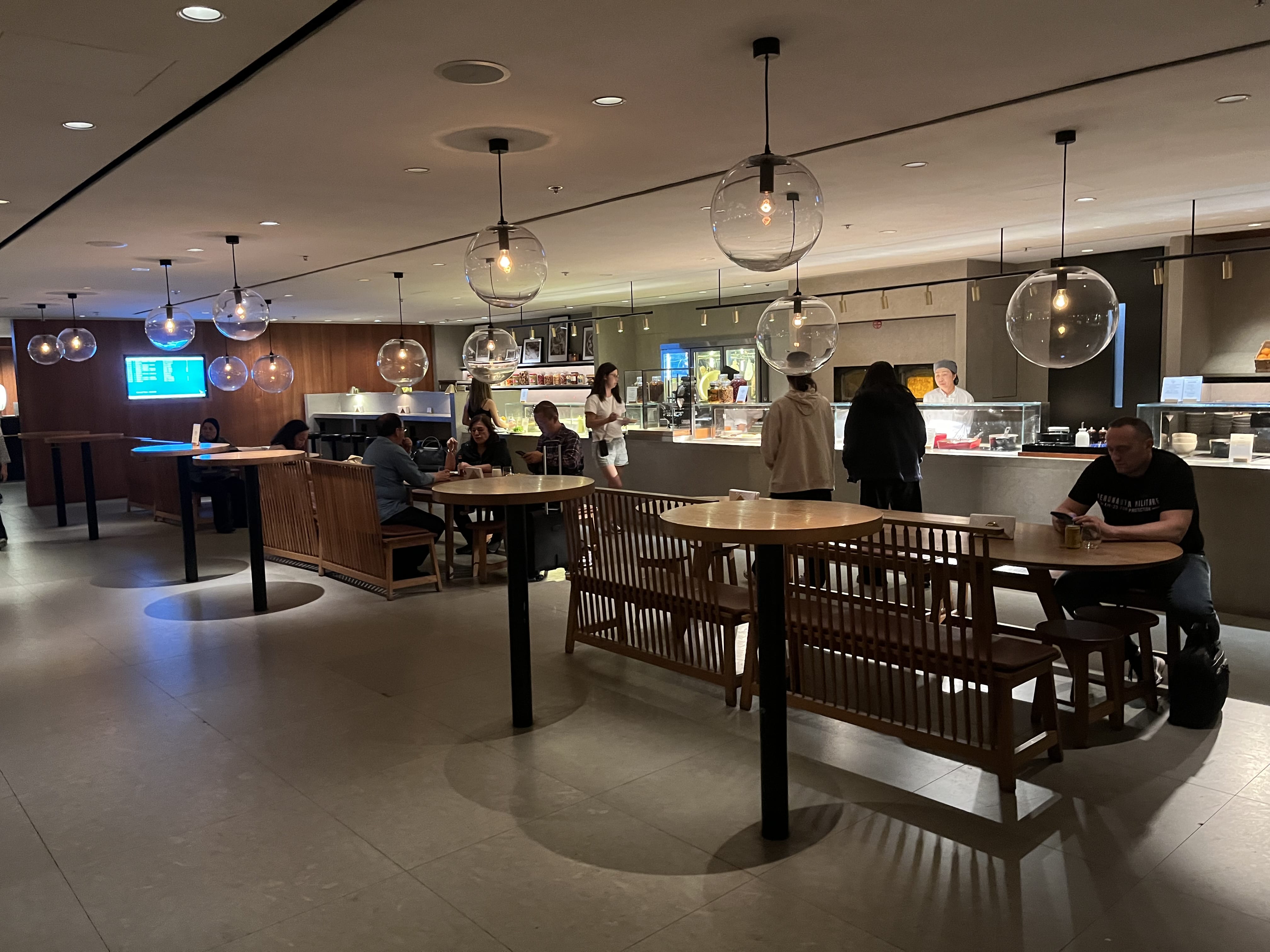 Neil Scrivener reviews Cathay Pacific's The Pier (Business), in Hong Kong's International Airport (HKG), by Gate 65.