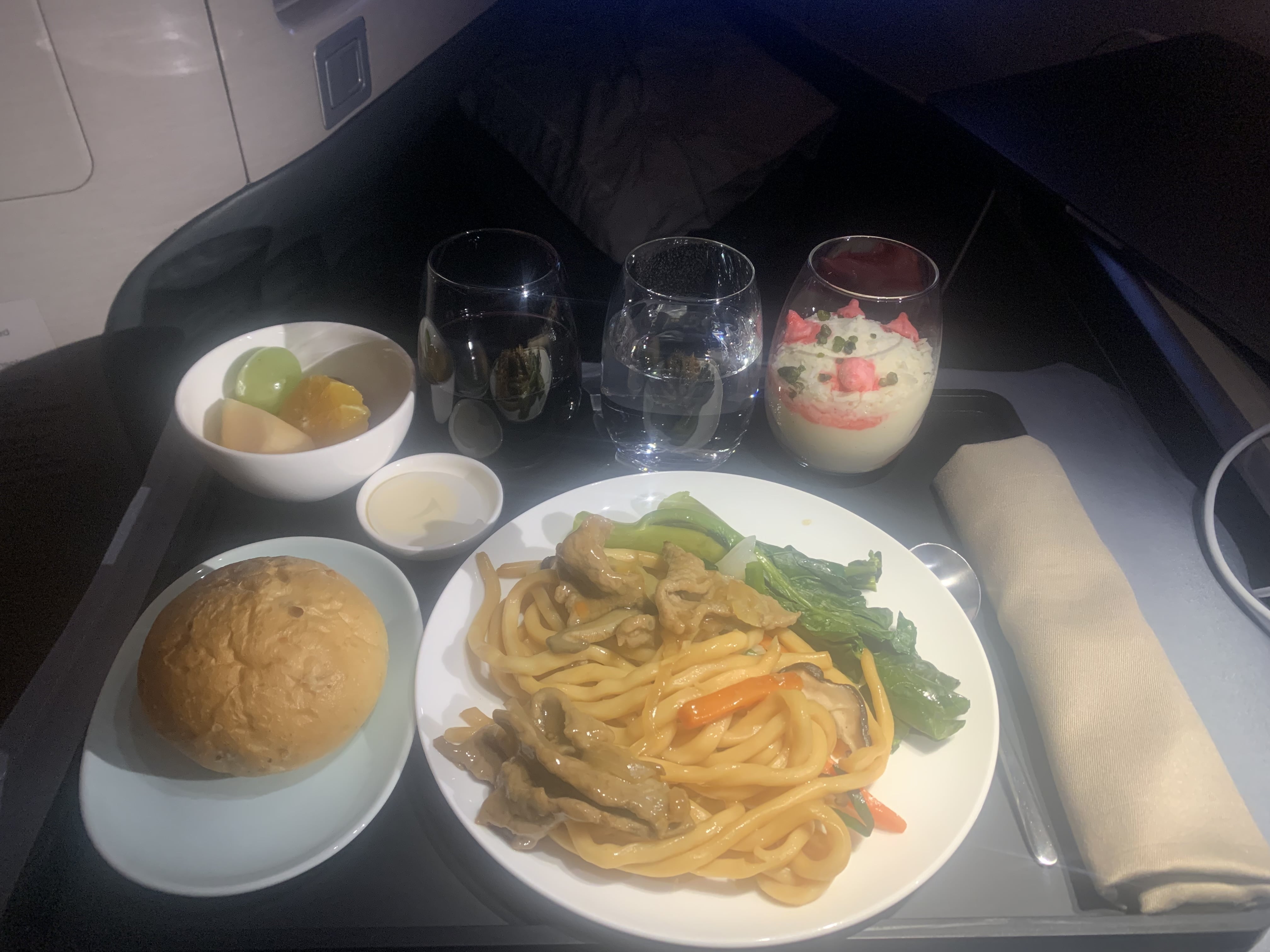 Neil Scrivener reviews Cathay Pacific's Business Class on board CX253 from Hong Kong to Heathrow on the A350-900.