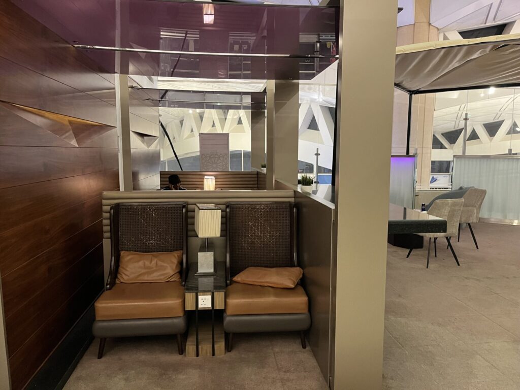 Neil Scrivener reviews the Plaza Premium Lounge in King Khalid International Airport Riyadh (RUH), accessed by Plaza Premium membership, American Express or Priority Pass.