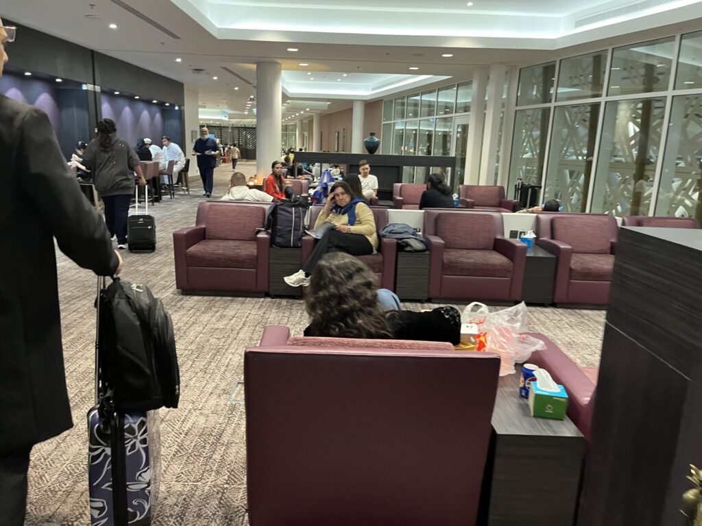 Flying Business reviews the Wellcome Lounge in King Abdulaziz International Airport, accessed by Priority Pass or American Express.