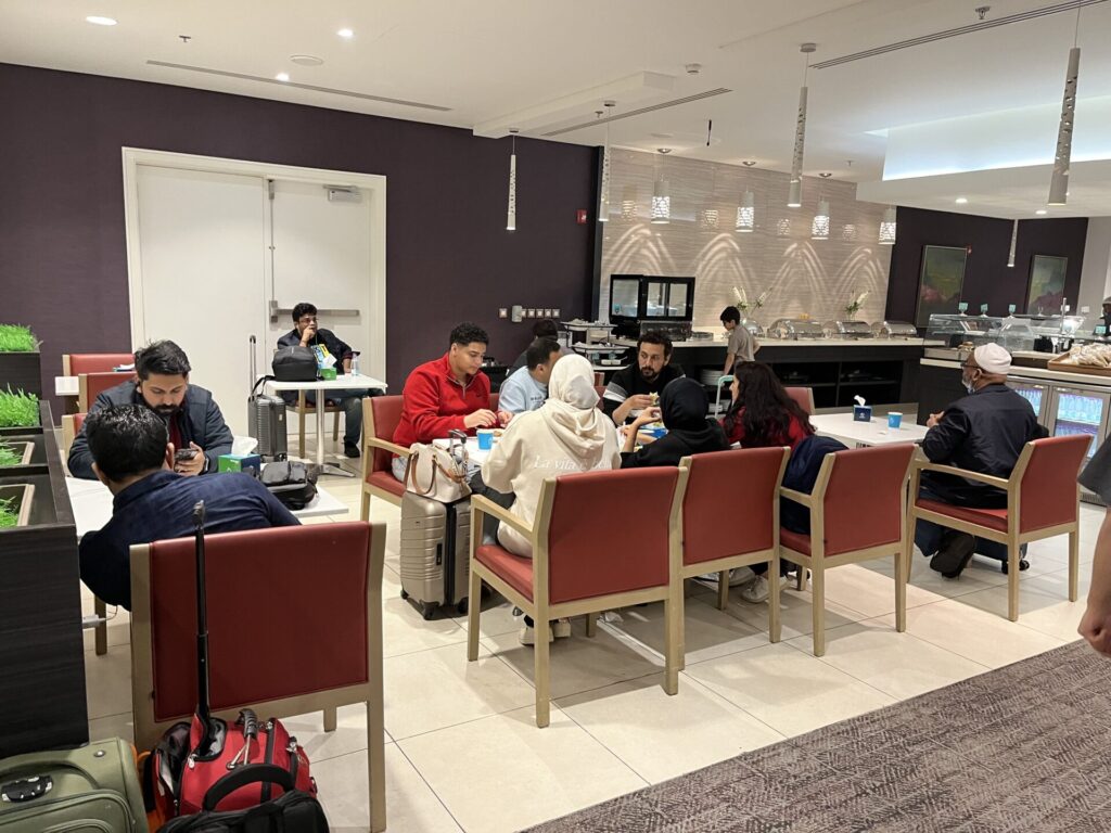 Flying Business reviews the Wellcome Lounge in King Abdulaziz International Airport, accessed by Priority Pass or American Express.